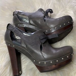 Ugg New Celestina chunky studded heels booties gray 7